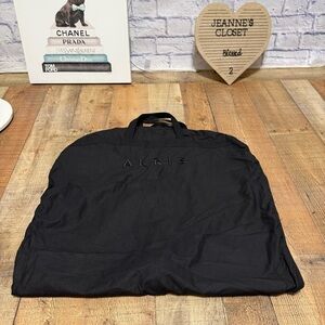 AKRIS Garment Travel Clothing Suit Dust Bag Protector Foldable